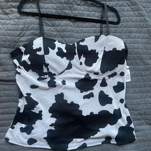“Haute look”Plus size cow print tank